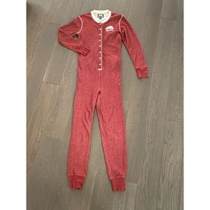 Roots onsie